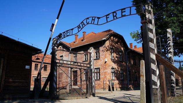 Travel Agency Causes Uproar By Promoting Trips to Auschwitz With Smiley Faces